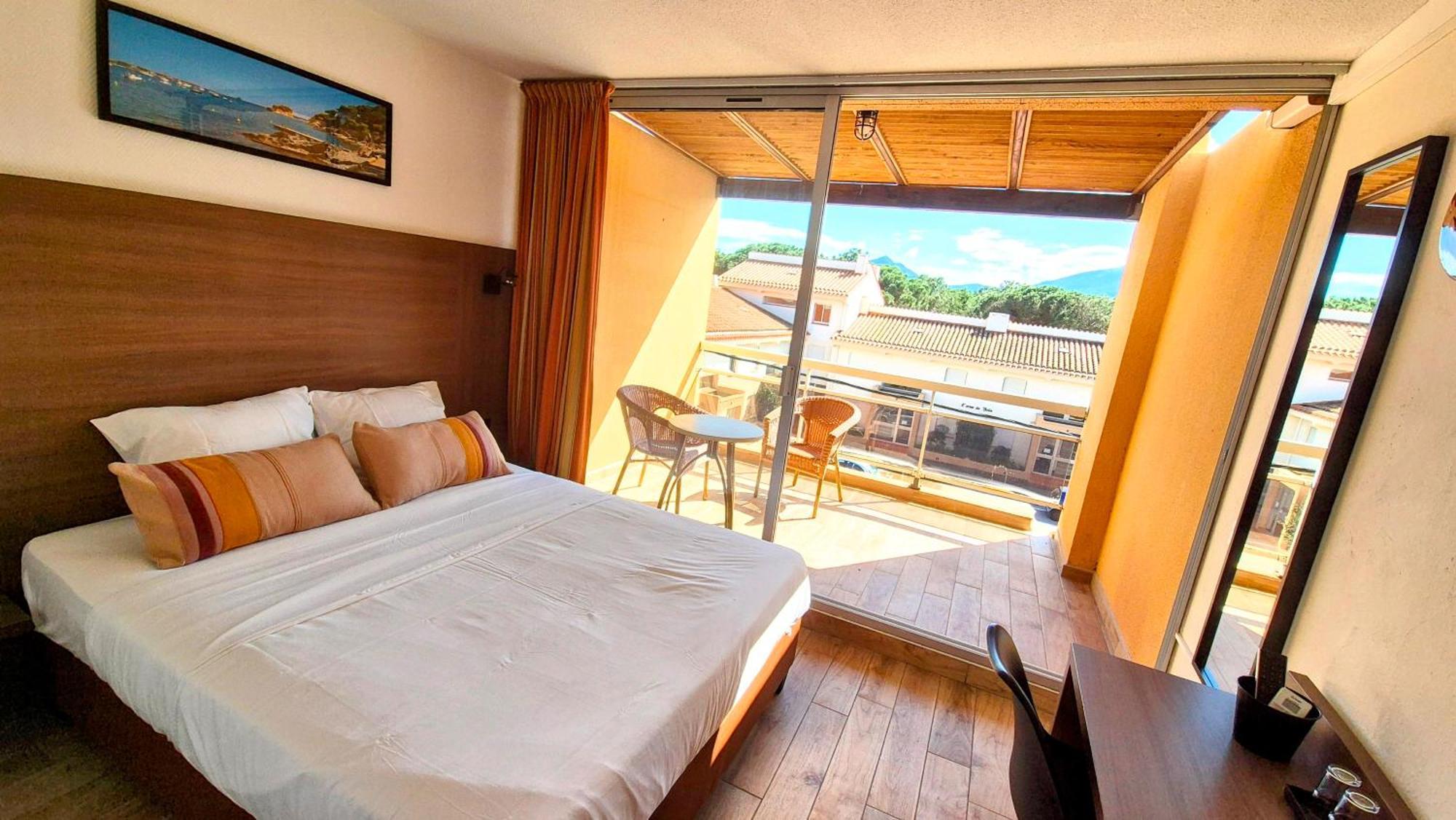 Hotel Le Maritime アルジェレス・シュル・メール エクステリア 写真